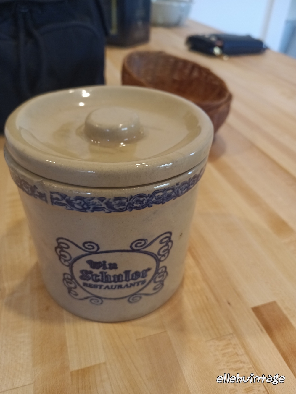 Wil Schuler Restaurant Stoneware Crock - Cream with Blue Print